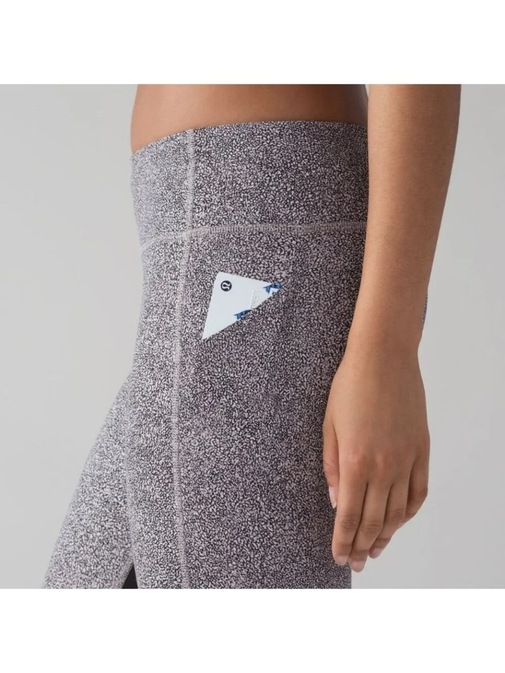 Lululemon Pace Rival Crop (22